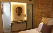 Kamar Tidur 5 Amfores Boutique Guest House