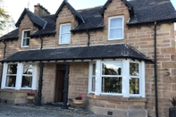 Exterior Tullochard Guest house