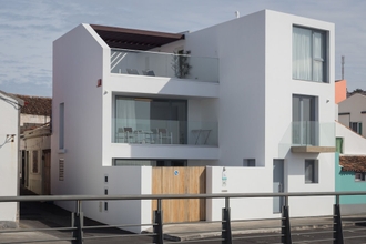 Exterior 4 Ocean Views by Azores Villas