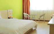 Kamar Tidur 5 7 Days Inn