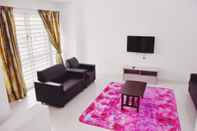 Common Space HomeStay Nimah Seaview