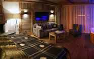 Ruang untuk Umum 3 Amber Ski-in/out Hotel & Spa