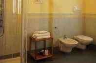 Toilet Kamar Bed&Breakfast Il Borgo del Fattore