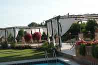 Swimming Pool B&B & Residence Corte Bebbi