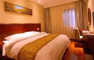 Kamar Tidur 6 GreenTree Inn ShangHai SongJiang WanDa Plaza RongMei Road Express Hotel