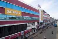 Exterior Hotel Satkar