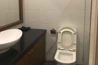 Toilet Kamar Robinland Residences - Hostel