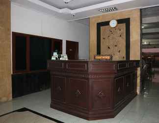 Lobby 2 Nanda Hotel Denpasar