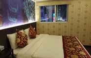 Bilik Tidur 3 Whole Sunshine International Hotel