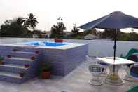 Swimming Pool Business & Holiday Aparthotel