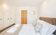 Bedroom 6 Great Mayfair Apartment - Sleeps 6