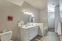 In-room Bathroom Spacious & New Guesthouse in Orem - Provo