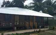 ภายนอกอาคาร 7 Nelmann's Nipa Huts