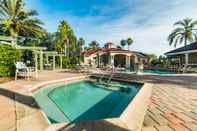 Swimming Pool Ov1992 - Emerald Island - 3 Bed 2.5 Baths Townhome