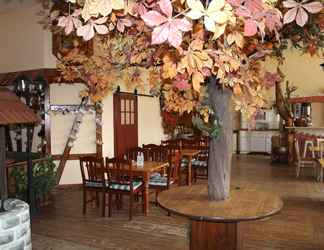 Lobby 2 Landhotel Zum grünen Baum