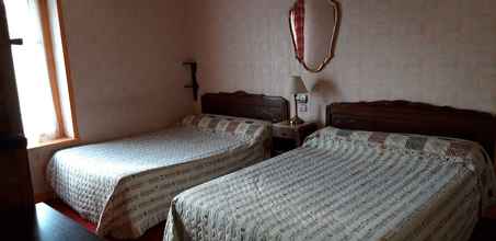 Bedroom 4 Hôtel Louise de la Vallière