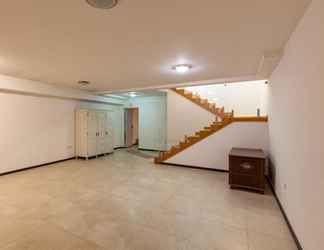 Lobby 2 Private Modern Home, Fully Equipped, Near Historic Braga Centre