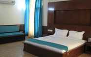 Kamar Tidur 4 Chandermukhi Resorts