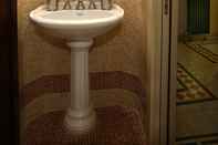 Phòng tắm bên trong B&B Il Caravaggio