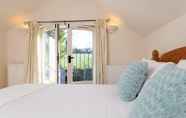 Bedroom 6 Camside, Chipping Campden - Taswell Retreats