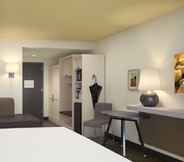 Bedroom 4 Holiday Inn Edmonton South - Evario Events, an IHG Hotel