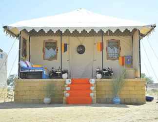 Lobi 2 Paddav Tented Suites