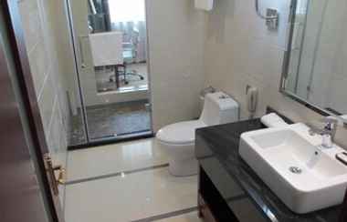 Toilet Kamar 2 Wassim Hotel Express Guangzhou Liwan Road Branch