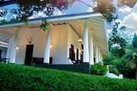 Exterior Thompson Manor - A Luxury Villa in Galle