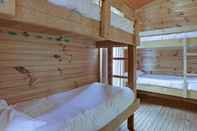 Bedroom Steeles Island Retreat