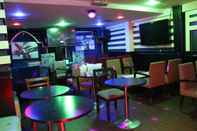 Bar, Kafe, dan Lounge Signature Inn Deira - Free Parking