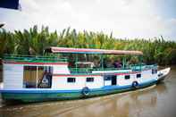 Dịch vụ khách sạn Houseboat Bee Kelotok