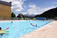 Swimming Pool Azureva Les Karellis