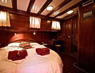 Bedroom 2 Plaghia Charter Boat & Breakfast