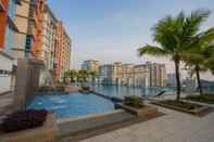 Kolam Renang Oasis Square Serviced Apartment