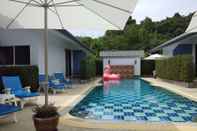 Swimming Pool La Maison Ya Nui Resort Phuket