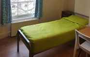 Kamar Tidur 7 Holland House - Hostel