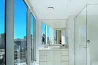 In-room Bathroom H Luxury Residence Apartments - Holiday Paradise