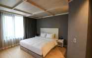 Bedroom 3 Golden Tulip Ever Yongin