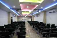 Functional Hall Hotel Dhanraj Palace