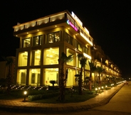 Exterior 4 Anandam Clarks Inn Suites Vrindavan