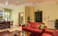 พื้นที่สาธารณะ 2 Elegant 2 bedrooms Campo dei Fiori