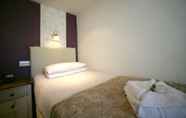 Kamar Tidur 5 Atlantic Seafront Guest Accommodation