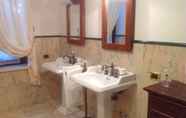 Toilet Kamar 7 B&B dell'Aviatore