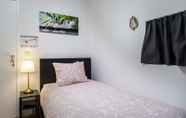 Kamar Tidur 5 Rose House B&B