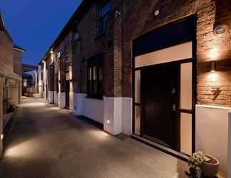 Exterior 2 HomefromHolme St Peters Mews