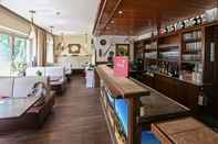 Quầy bar, cafe và phòng lounge Berghotel Hohe Mark