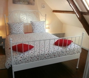 Bedroom 4 Chambres d'Hotes Ty Houarn