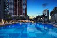 Swimming Pool Wyndham Grand Maoming