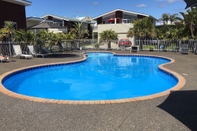 Swimming Pool Ocean Serenity Apartments Whitianga