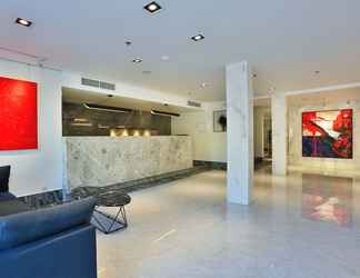 Lobby 2 K.C Residence